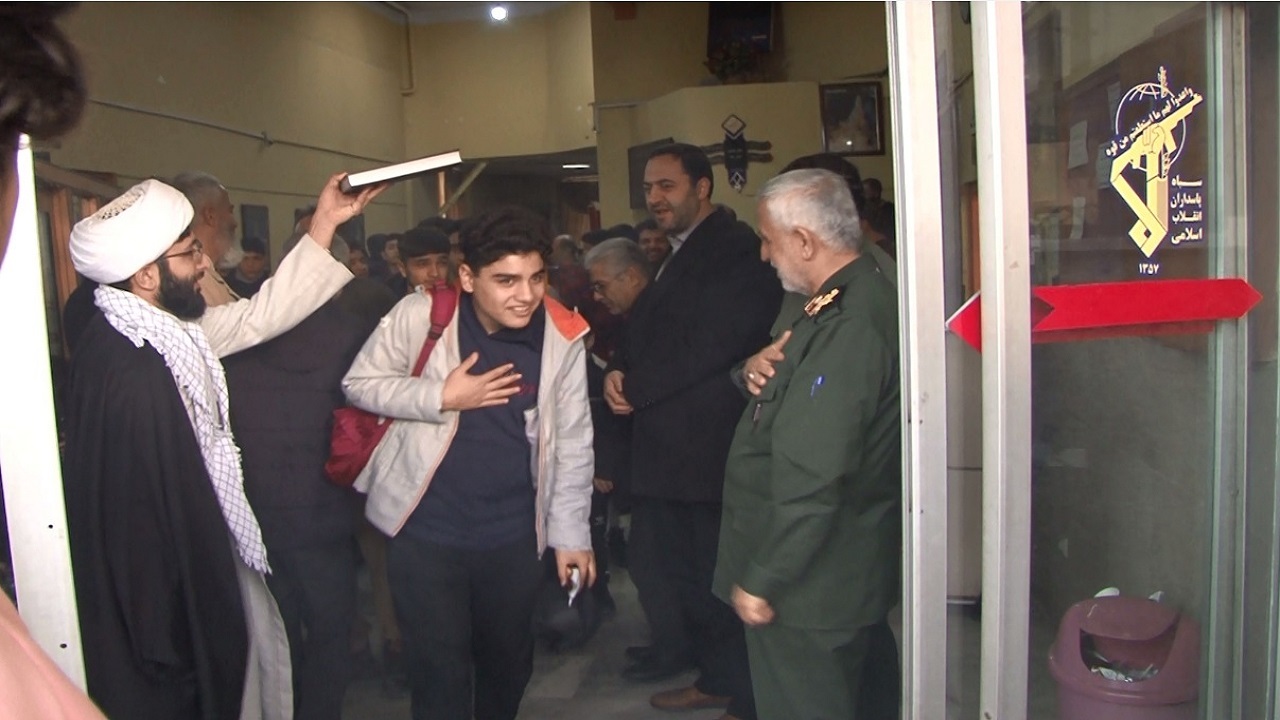 اعزام دانش آموزان همدانی به سرزمین نور