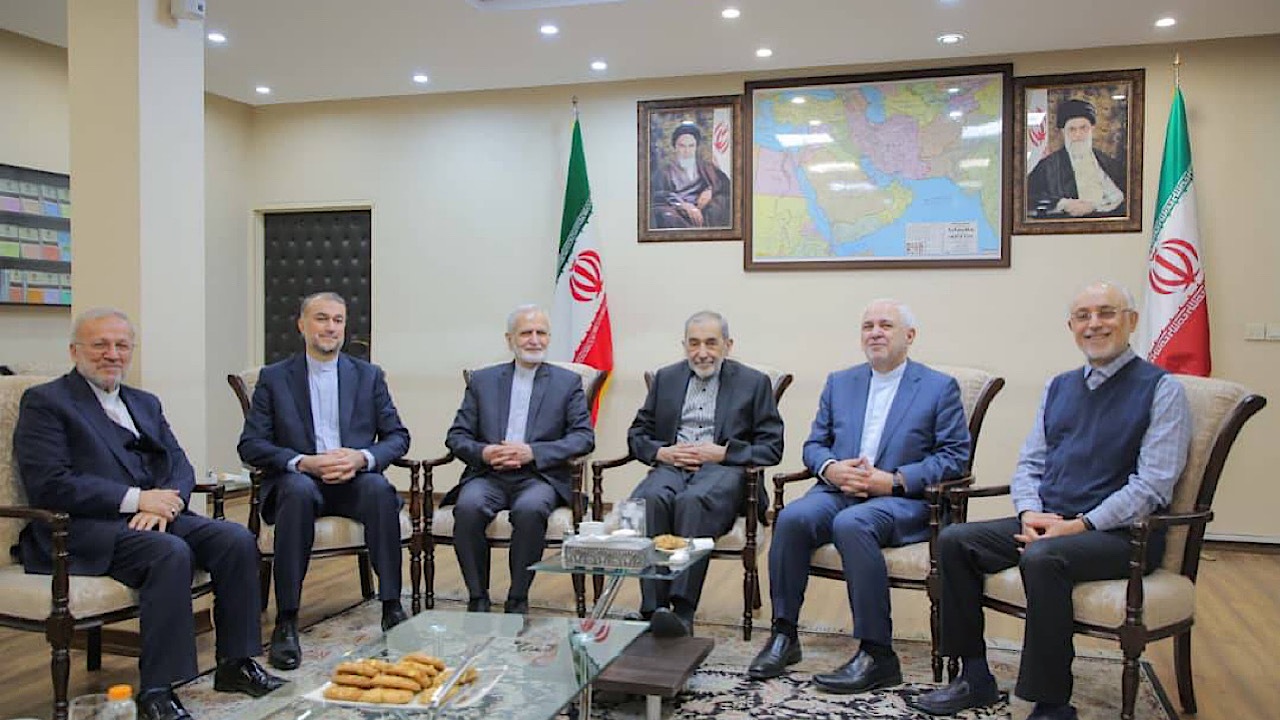 دیدار امیرعبداللهیان به همراه وزرای امور خارجه سابق ایران با ولایتی