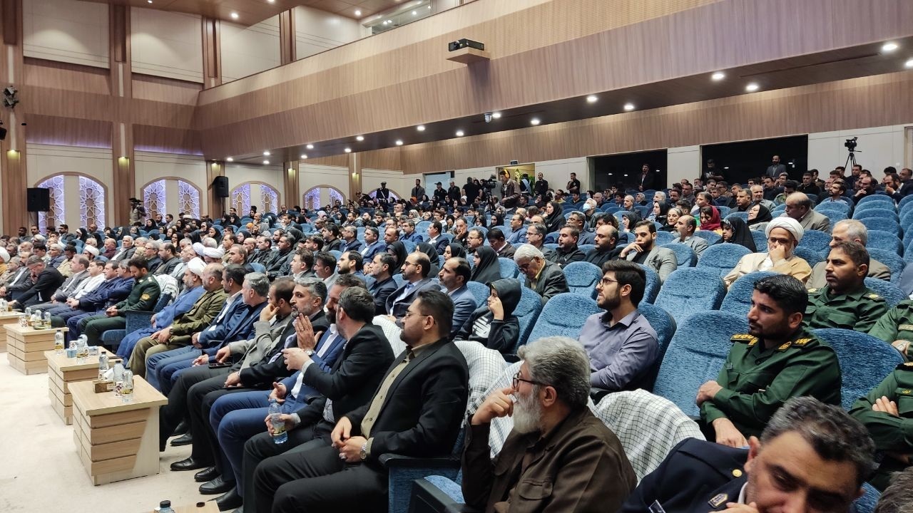 دومین کنگره ملی بزرگداشت شهدای سازمان بنادر برگزار شد