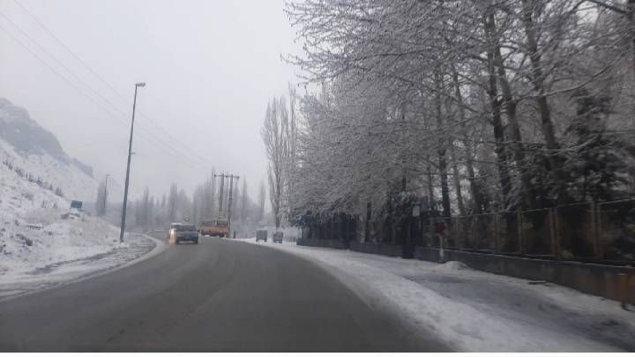 آغاز بارش برف در استان البرز