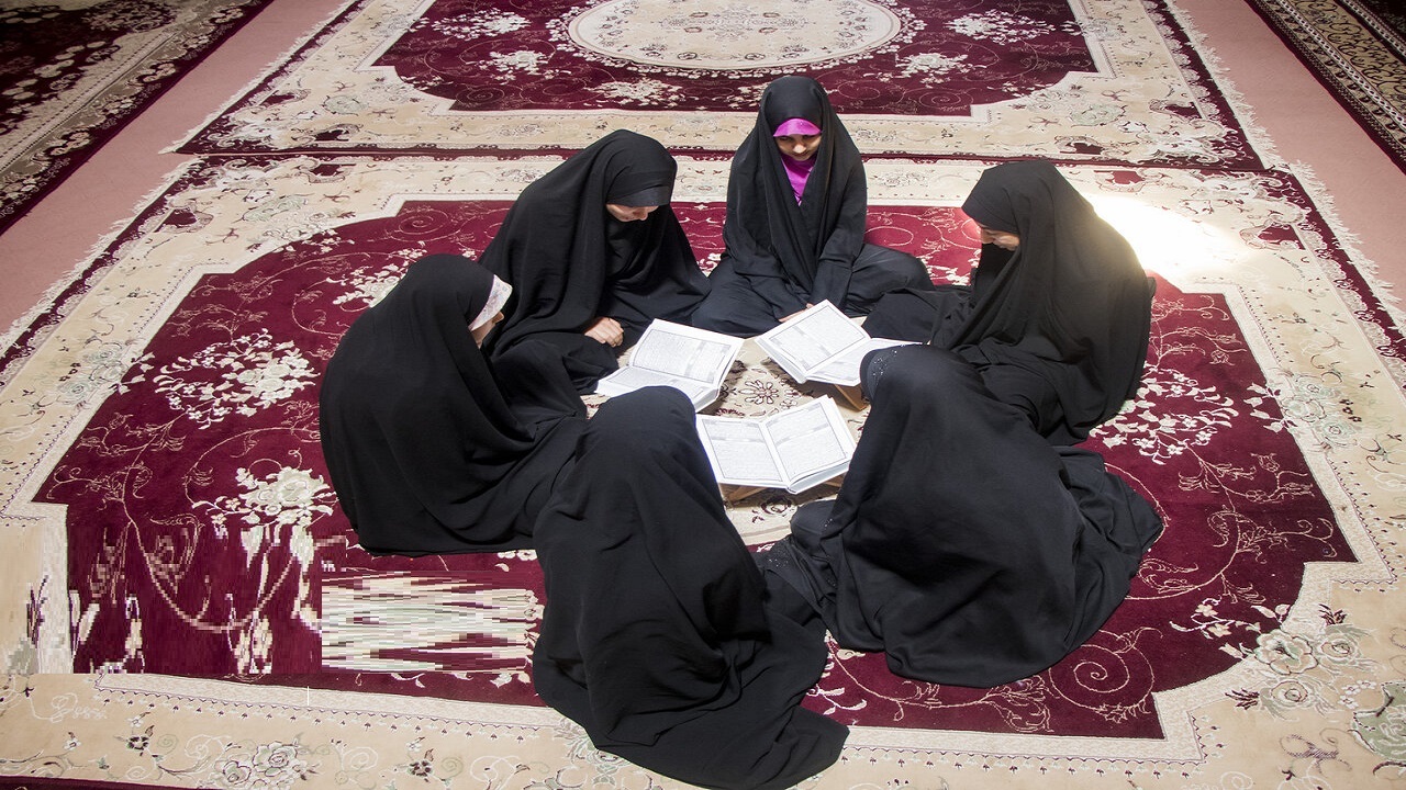 اعتکاف بیش از ۵ هزار دانش‌آموز در مساجد استان قم