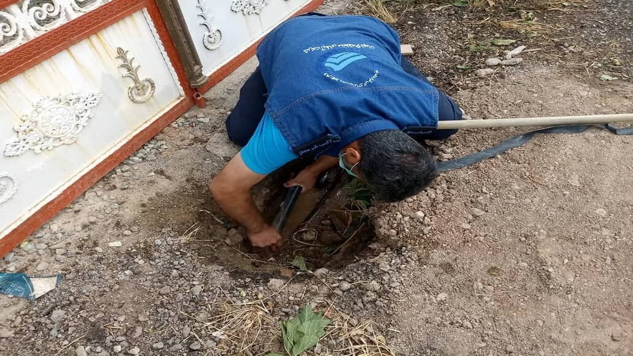 انشعاب آب ۱۰۰ مشترک پرمصرف در مشهد قطع شد