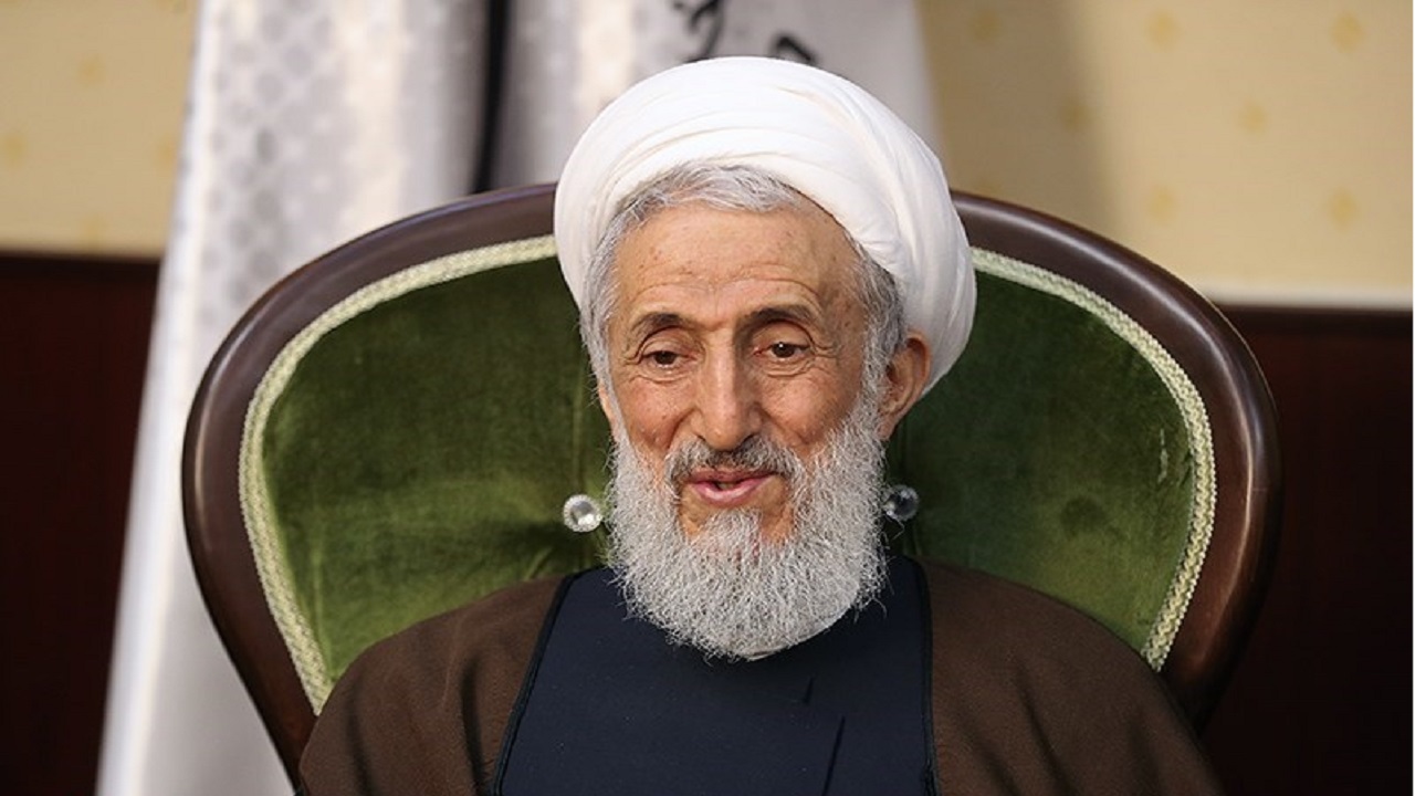 حضور پرشور در انتخابات و مجالس اهل‌بیت (ع) تیری بر کالبد تحریم‌هاست
