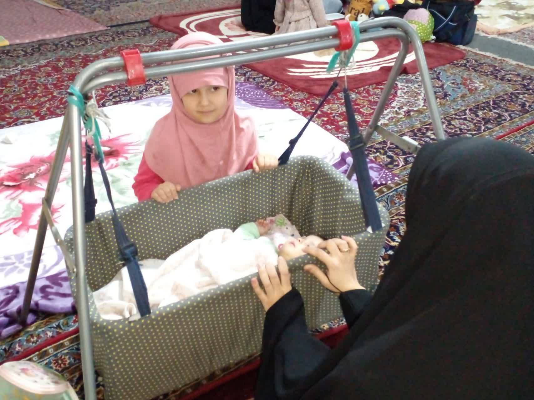 گزارش تصویری از مراسم اعتکاف مادر و کودک