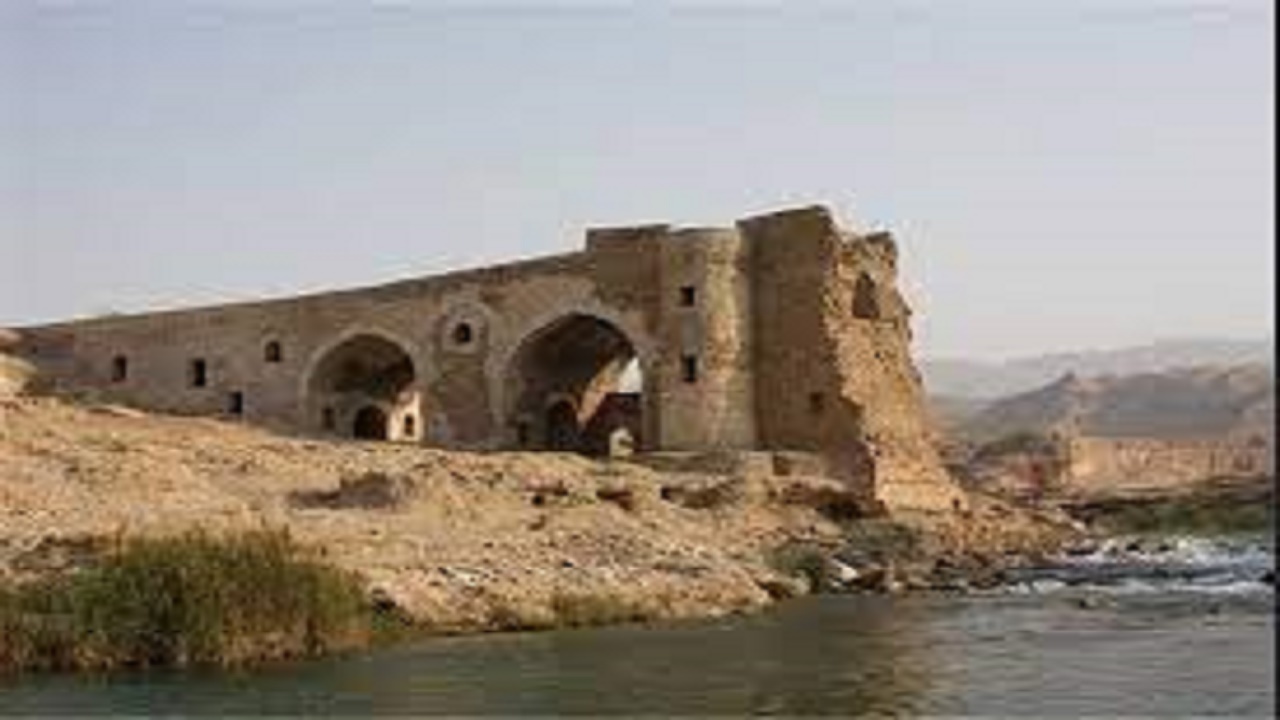 سایه تخریب بر سر ۱۰ بنای تاریخی گچساران