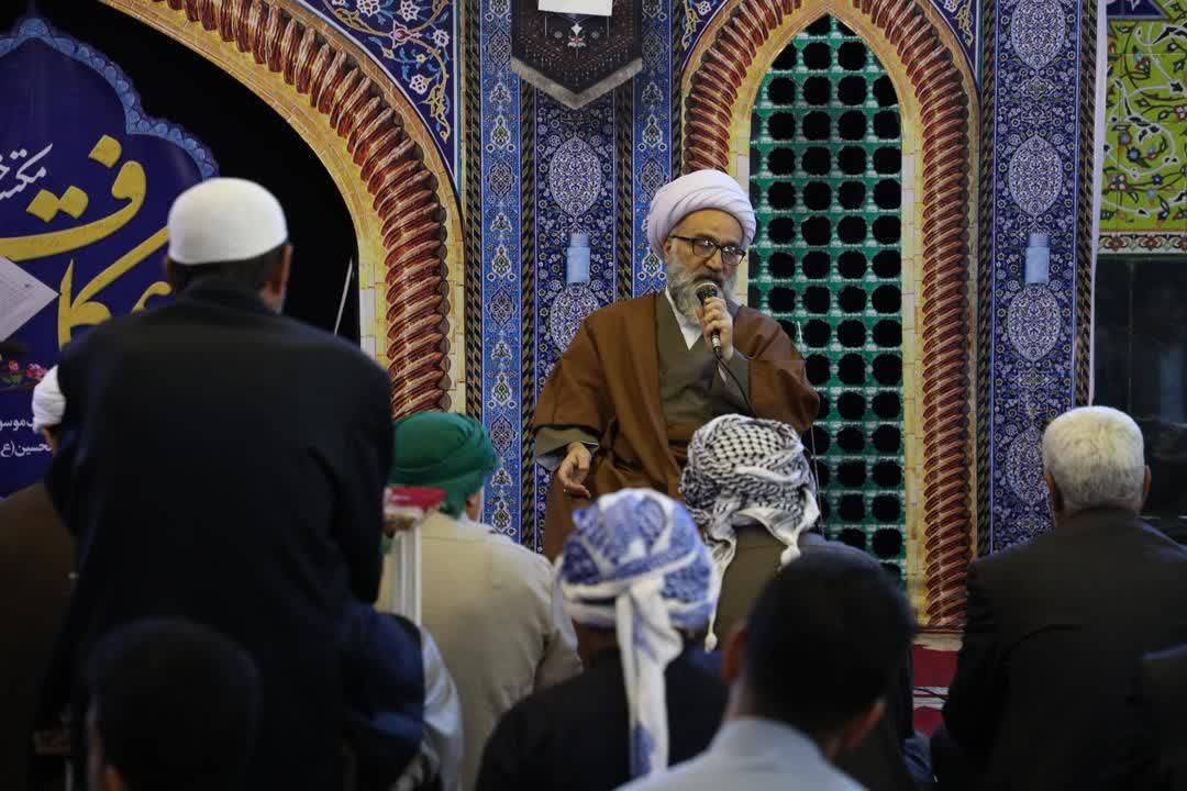 حضور پر شور معتکفین در مراسم اعتکاف حضور پر شور معتکفین در مراسم اعتکاف