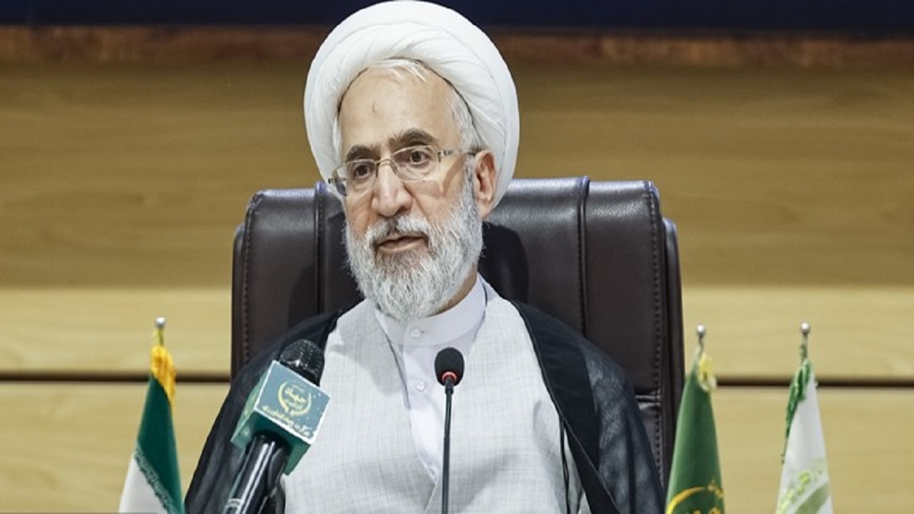 مسؤولان بومی شهامت تصمیم گیری در برخورد با تخلفات داشته باشند