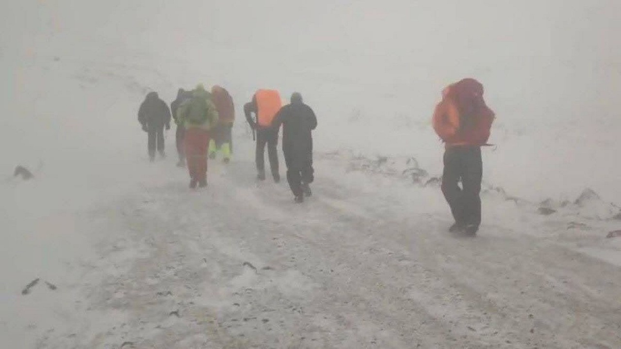نجاتگران زنجان به ۳۳۰ نفر از هموطنان امدادرسانی کردند