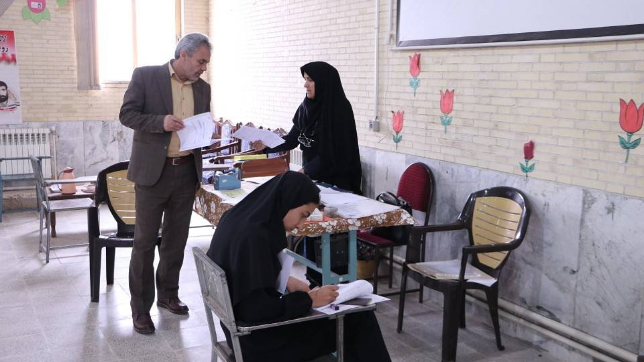 منابع طبیعی نهال مورد نیاز آموزش و پرورش را تامین میکند