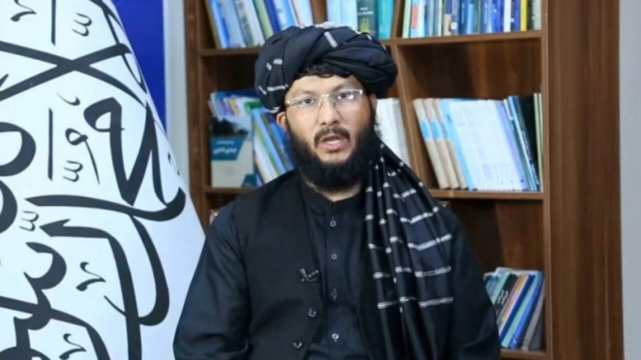 سیاست خارجی متوازن و اقتصاد محور را در پیش گرفته ایم