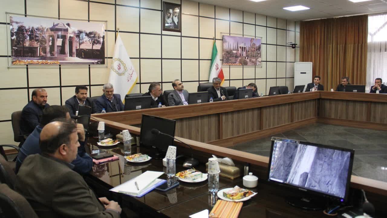 سپرده سرمایه‌گذاری خرد اتباع در شیراز