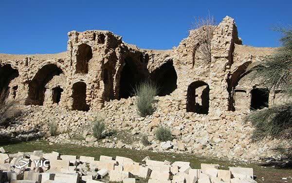 تخریب کاروانسرای میان کتل در کازرون