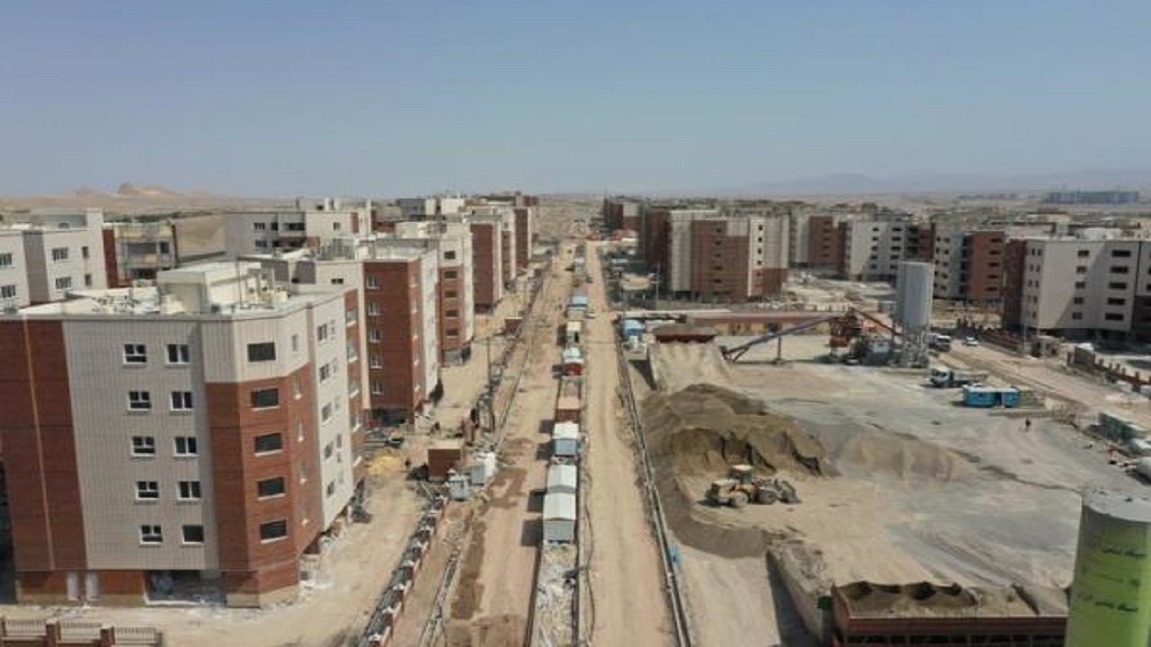 نازک‌کاری ۸۷۰ واحد سایت مسکن ۱۷ هکتاری قم در حال انجام است