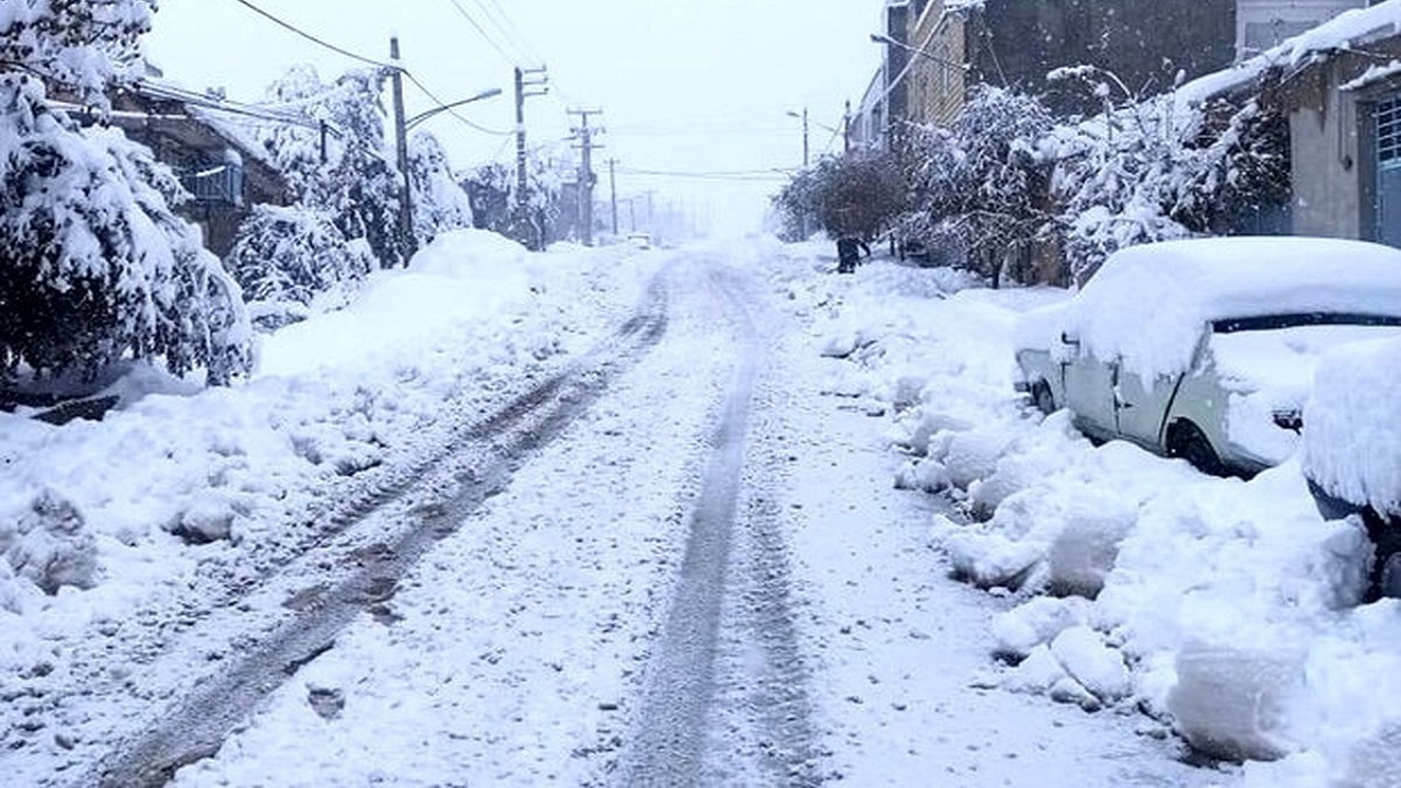 بارش برف و وقوع کولاک در مناطق کوهستانی استان زنجان محتمل است