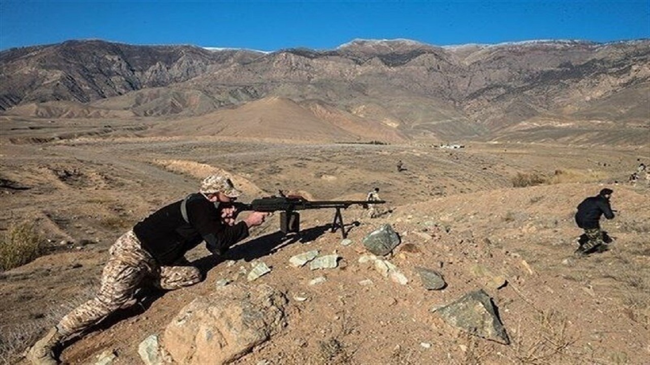 انهدام گروهک تروریستی در مرز «جکیگور»/ تله انفجاری پدالی تروریست‌ها کشف شد