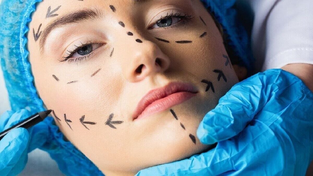جراحی‌های عجیب و غریب زیبایی/ یک میلیارد تومان برای افزایش قد، تغییر رنگ چشم با ۲۰۰ میلیون!