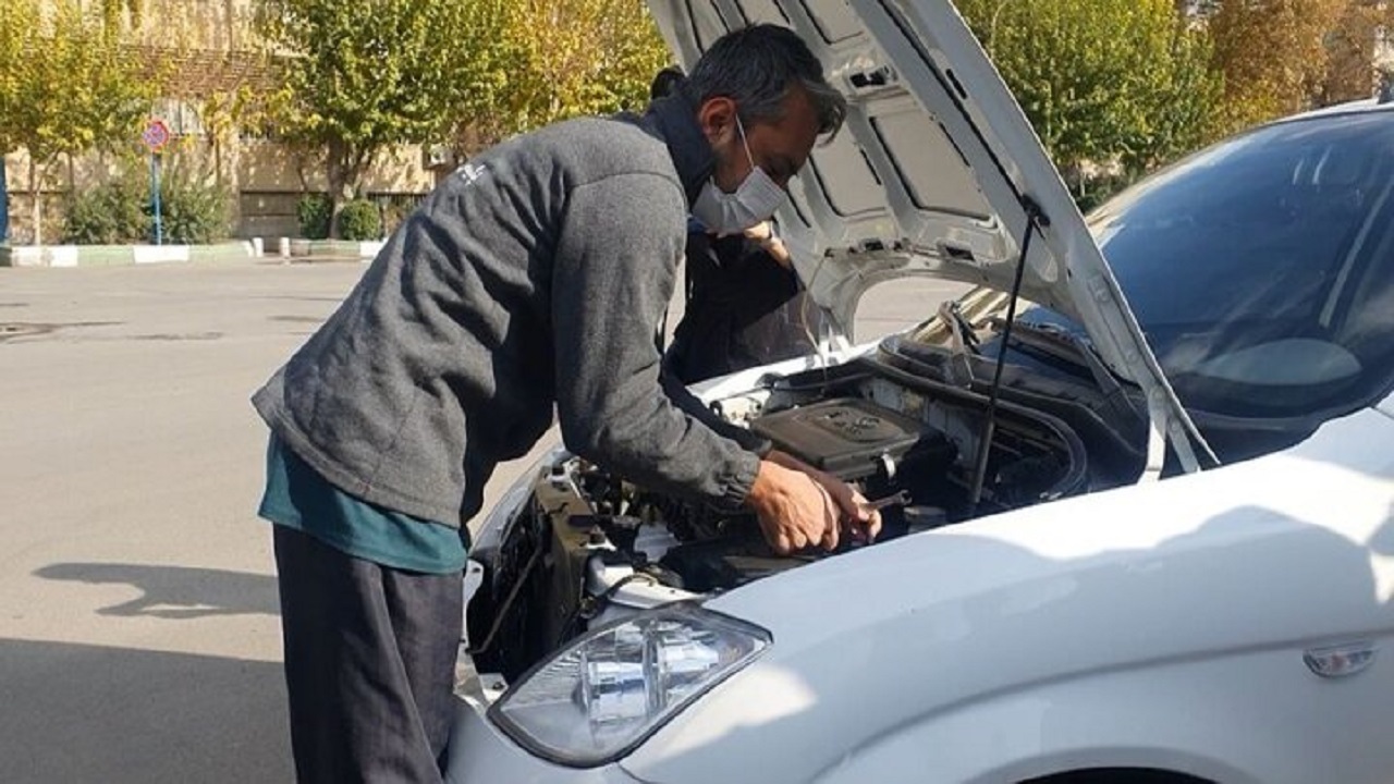 انهدام باند ۳ نفره سارقان تعمیرگاه‌های خودرو در زرند