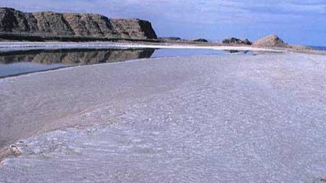 زیبایی‌های رود شور شهداد + فیلم