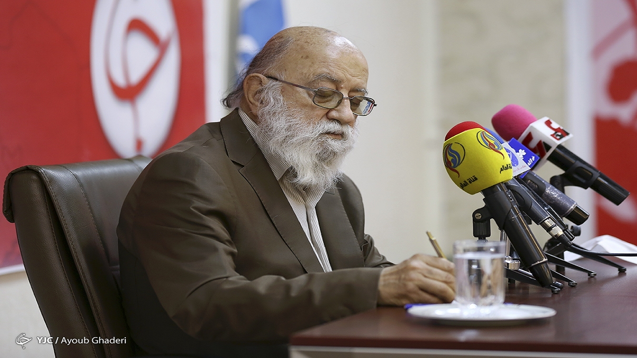 درختی در پادگان ۰۶ قطع نشده است/ ورود قطارهای ملی به خط مترو تا پایان سال آینده