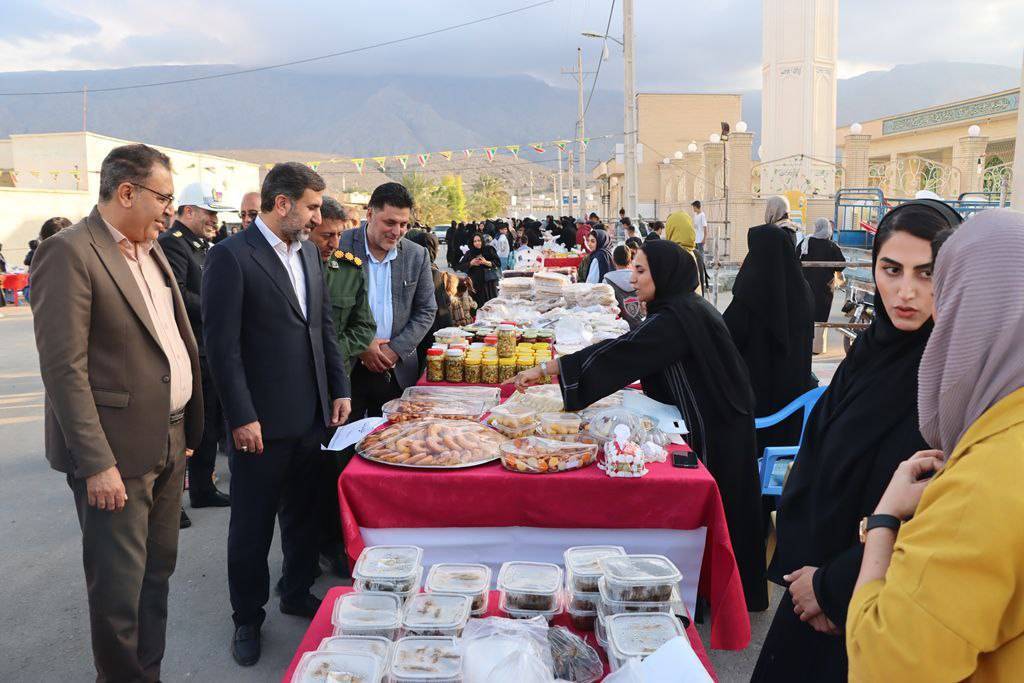 جشنواره غذاهای محلی در لارستان جشنواره غذاهای محلی در لارستان