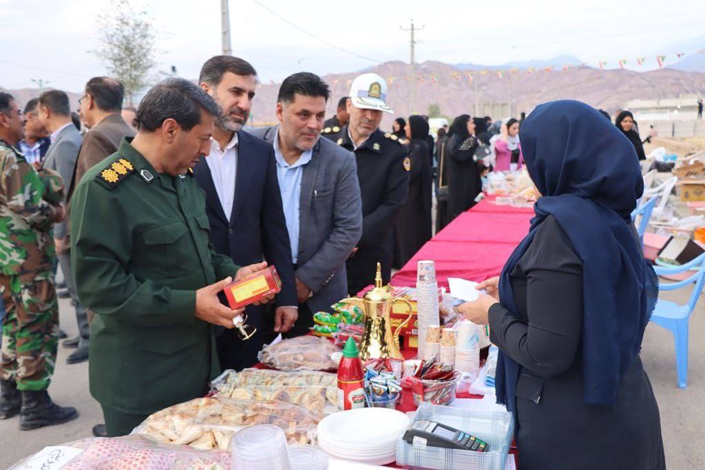 برگزاری جشنواره غذاهای محلی در لارستان برگزاری جشنواره غذاهای محلی در لارستان