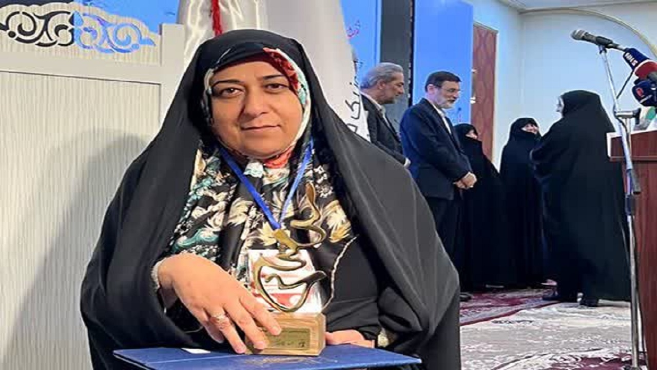 بانوی یزدی رتبه برتر جشنواره شهید پیشرفت را کسب کرد