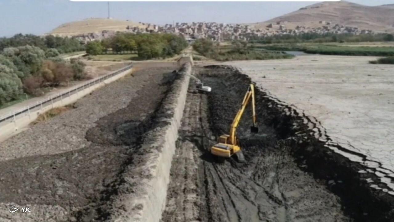 لایروبی سد انحرافی یوسف‌کند مهاباد آغاز شد