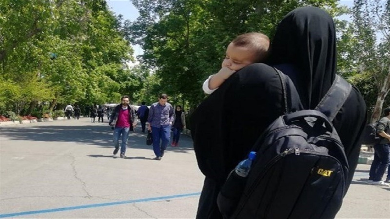 دروس نظری مادران دانشجوی دارای فرزند خردسال غیرحضوری شد