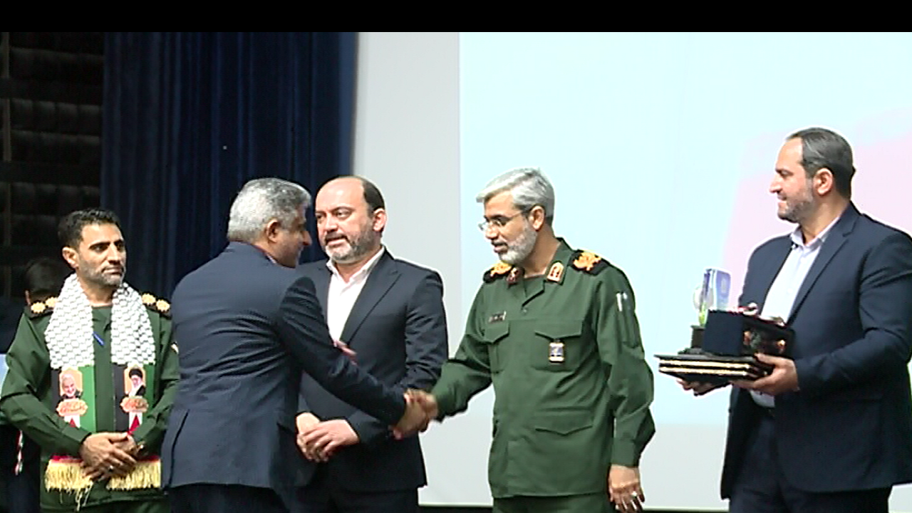 تجلیل از فعالان اقتصادی برتر هرمزگان