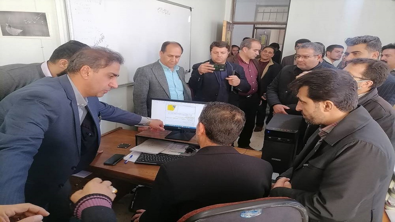 بازدید سرزده معاون عمرانی استاندار از بنیاد مسکن کهگیلویه و بویراحمد