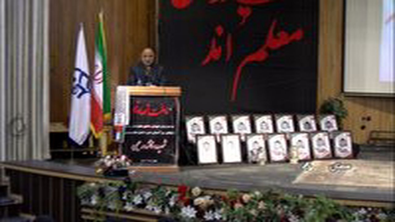 بزرگداشت شهدای دانشجو معلم در سمنان