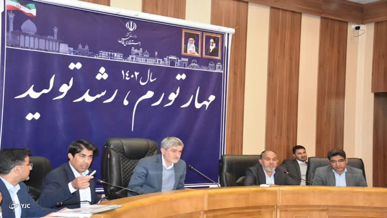 رفع موانع ۲۶ بنگاه اقتصادی در نشست کارگروه تسهیل فارس