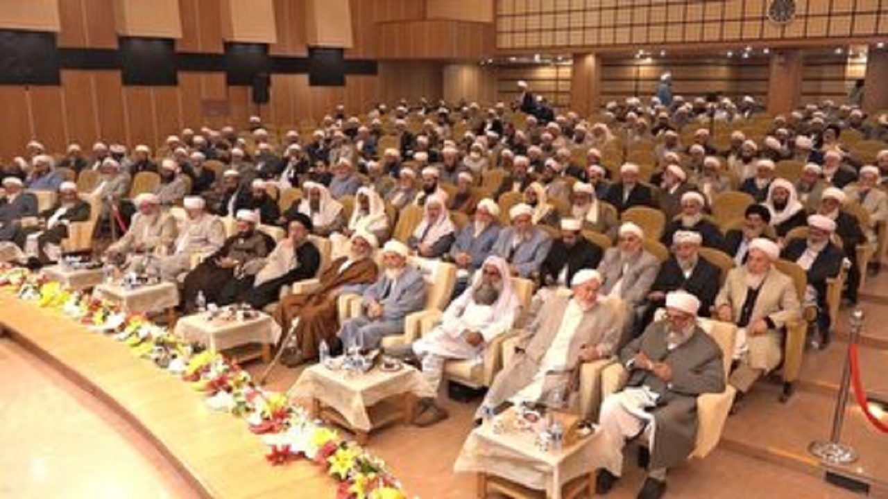 بیانیه پایانی گردهمایی منطقه‌ای امامان جمعه اهل سنت / ترغیب مردم به حضور گسترده در انتخابات
