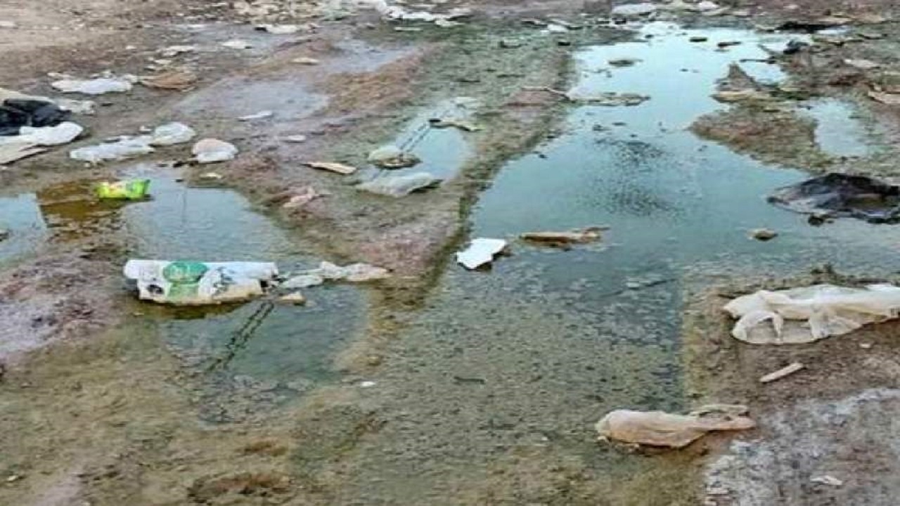 نبود فاضلاب یکپارچه شهری بزرگ‌ترین معضل سراوان