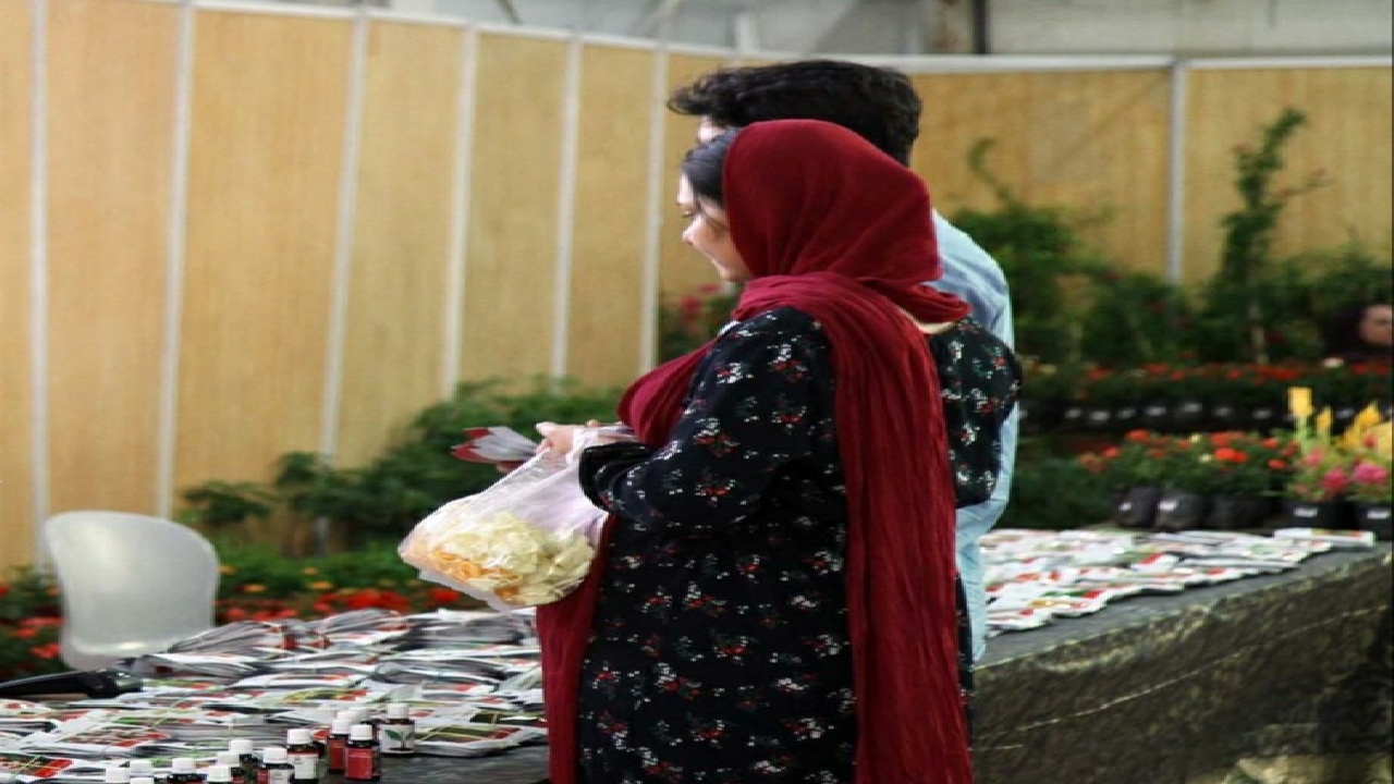 بازگشایی نمایشگاه گل و گیاه در قزوین