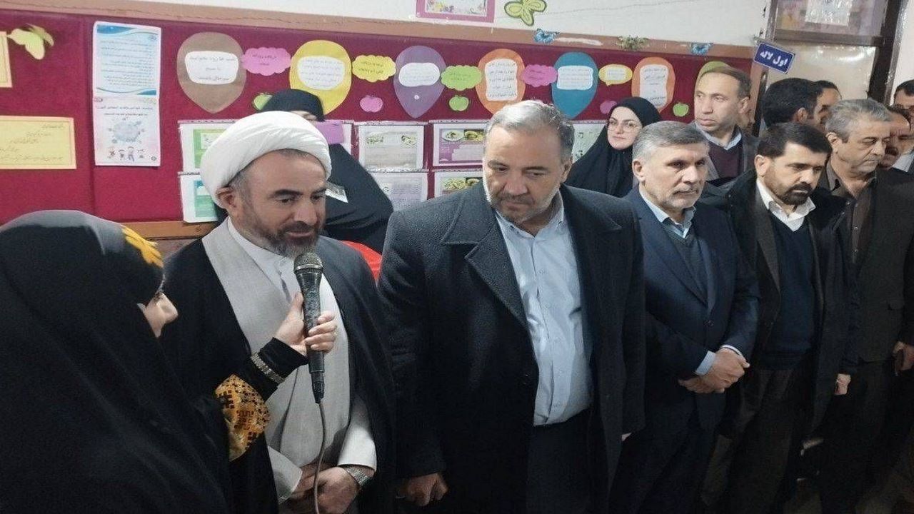 چشم دوستان و دشمنان نظام به انتخابات امروز دوخته شده است