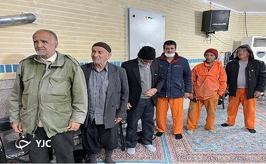 حماسه آفرینی مردم قم پای صندوق&zwnj;های رای