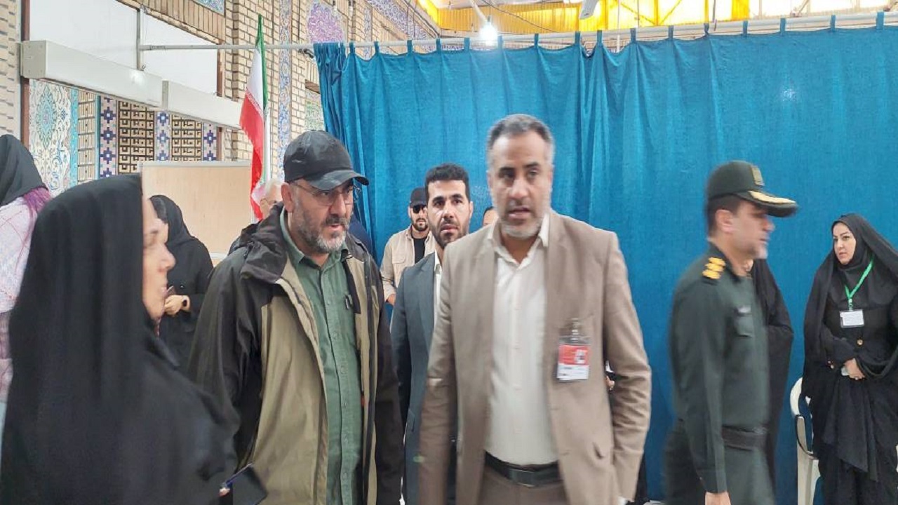 ۲۱ صندوق در خرمشهر و مینوشهر آماده‌ی رای گیری از صنوف مختلف