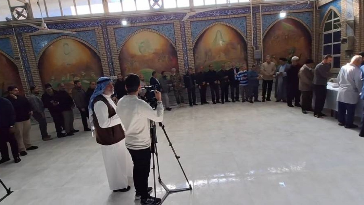 حضور پرشور رای دهندگان انتخاباتی در مسجد جامع خرمشهر