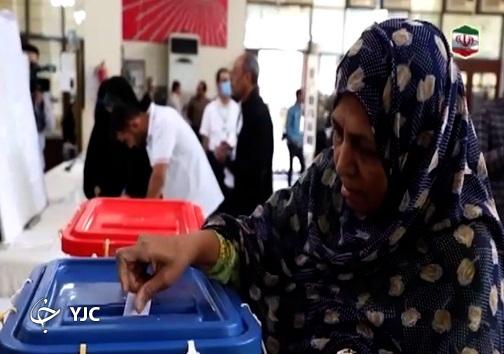 حضور پرشور هرمزگانی&zwnj;ها در شعب اخذ رأی