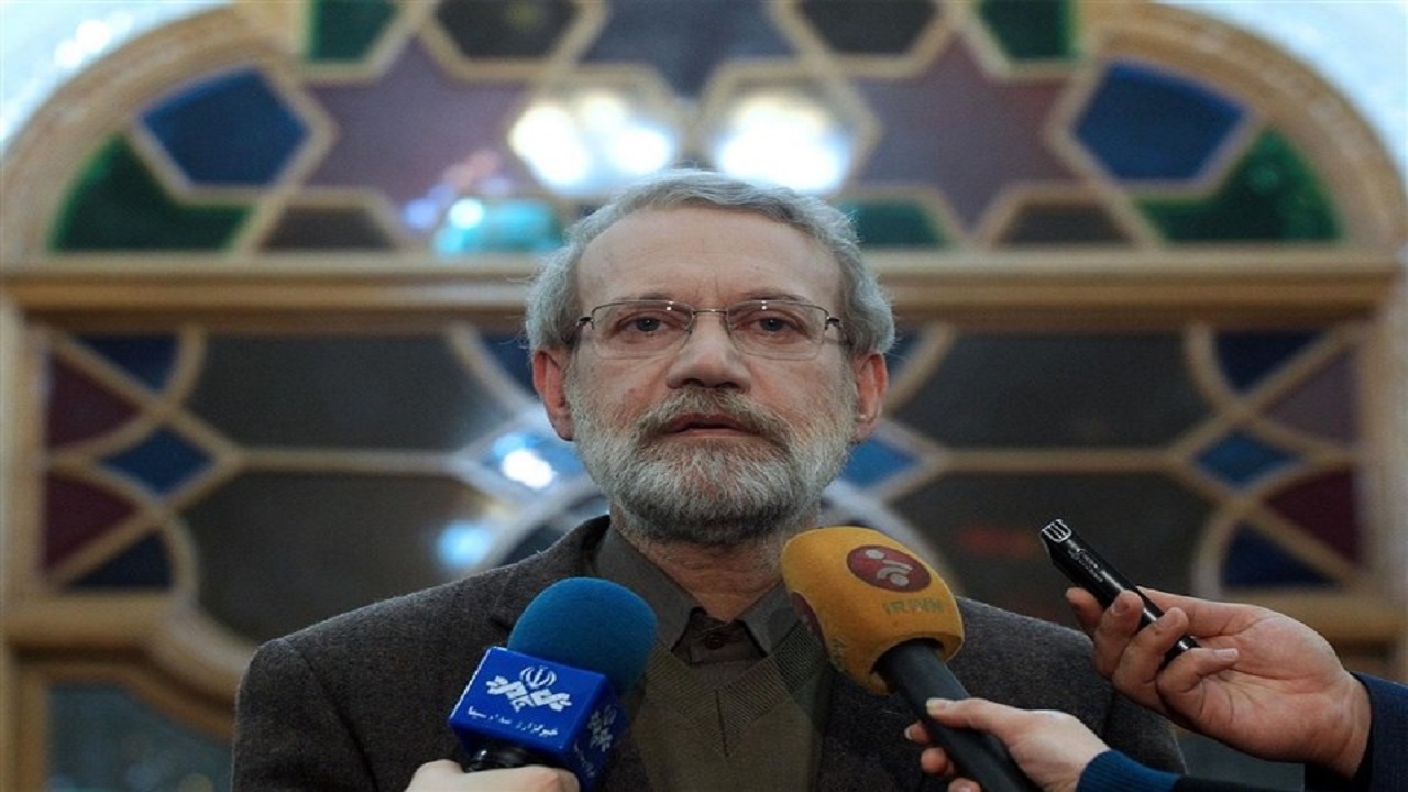 علی لاریجانی رأی خود را به صندوق انداخت