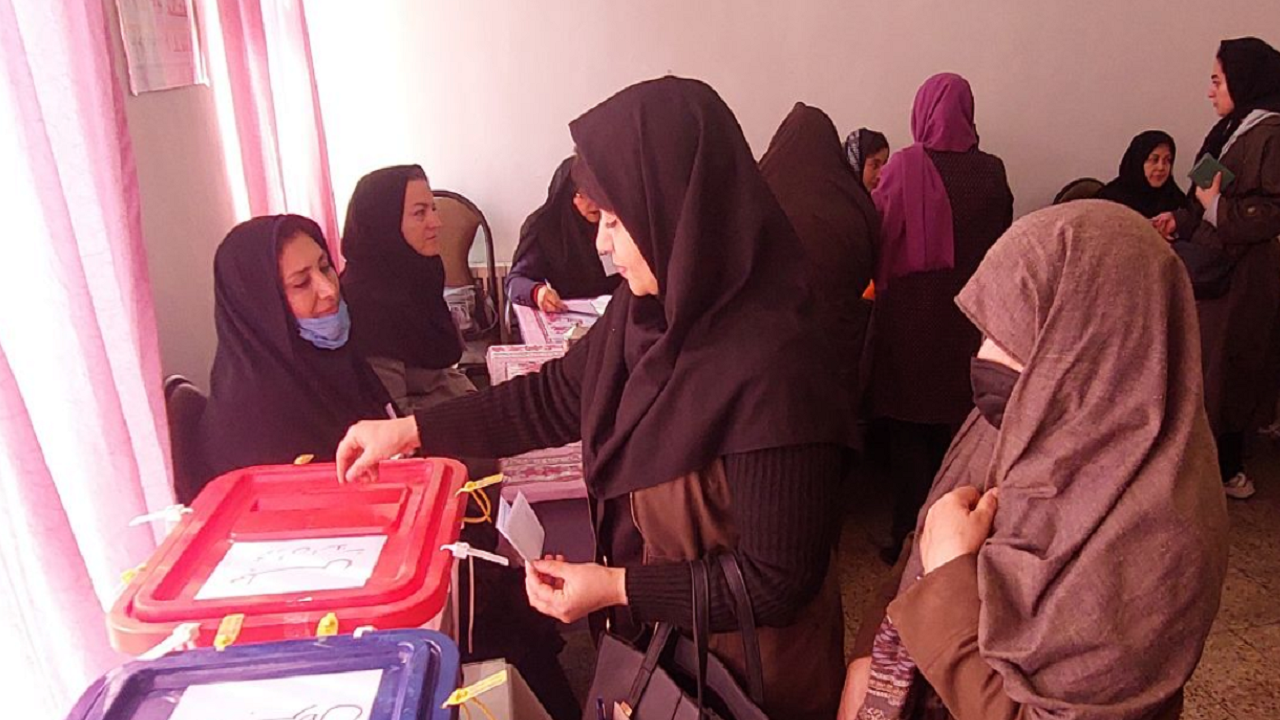 ۱۵ کتابخانه عمومی میزبان رای دهندگان در آذربایجان شرقی