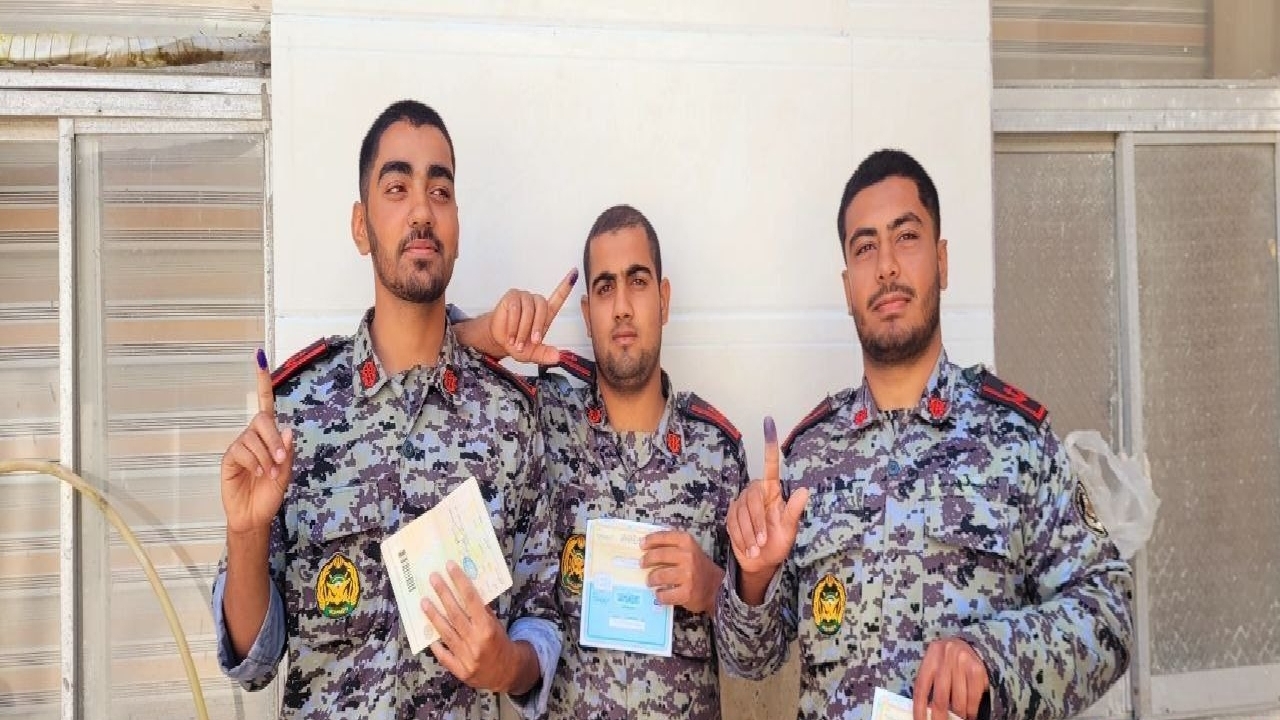 مشارکت بالای اقشار جامعه به ویژه سربازان در انتخابات