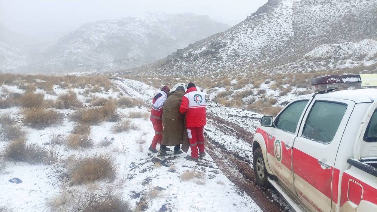بهره مندی بیش از ١۵٠٠ نفر از خدمات هلال احمر کرمان