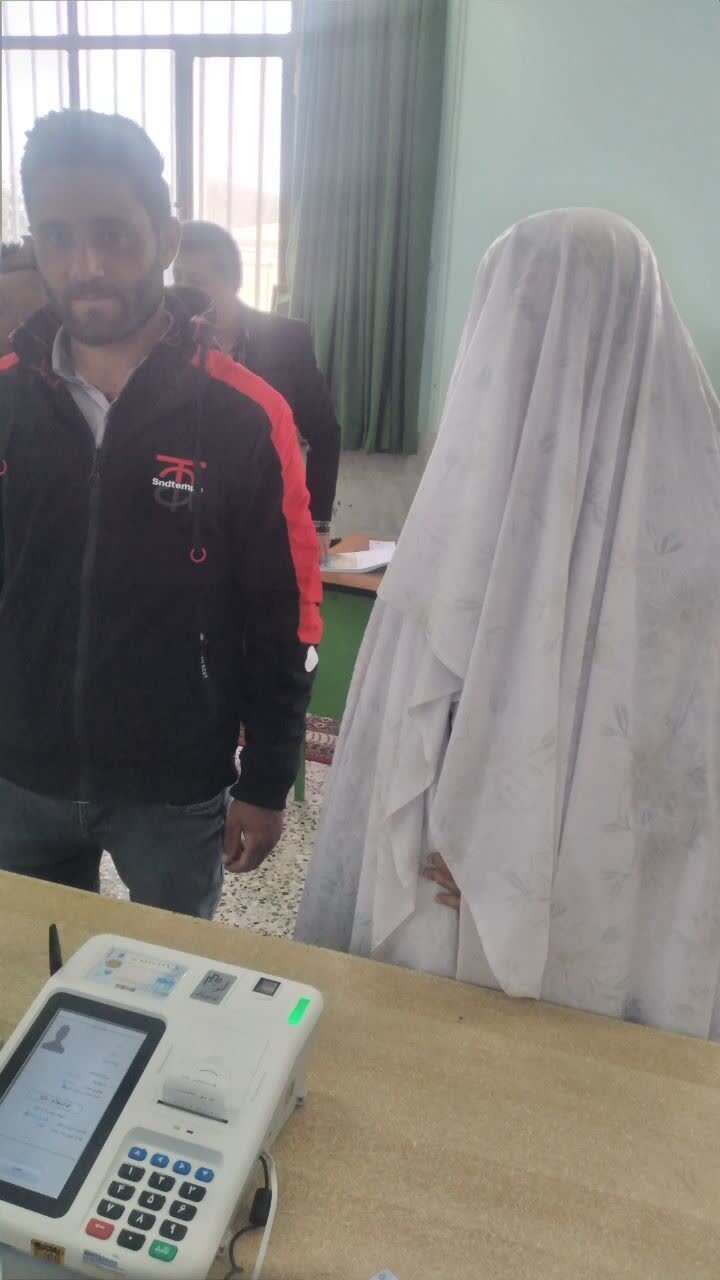 مشارکت گرم ، در روز سرد زمستانی
