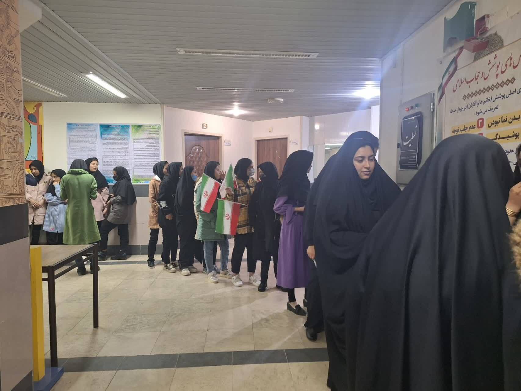مشارکت گرم خراسان جنوبی ها در روز سرد زمستانی