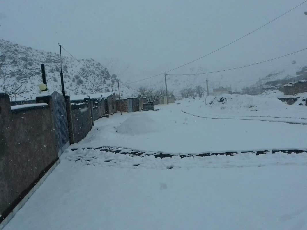 نمایی از هوای زمستانه روستای دره گزان در بیرجند نمایی از هوای زمستانه روستای دره گزان در بیرجند