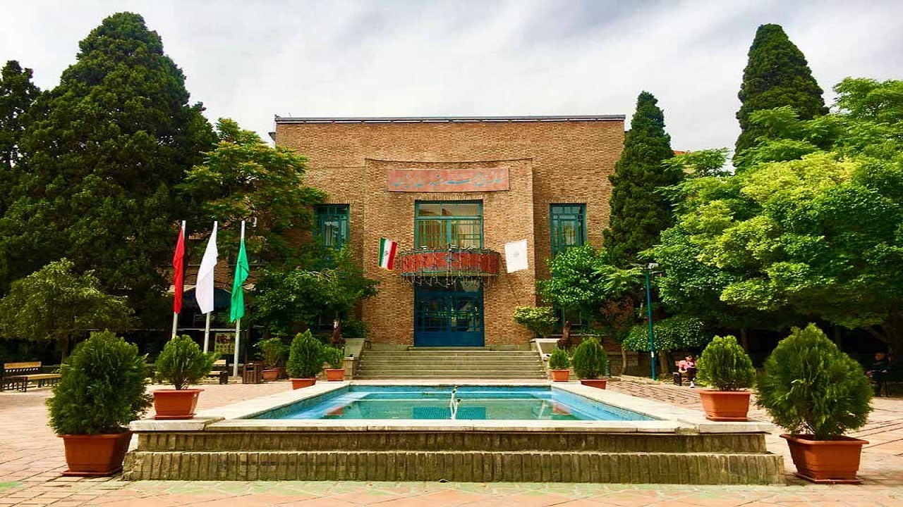نمایش آثار جمعی از هنرمندان فقید و پیشکسوت در نمایشگاه «گلریزان هنر ایران»