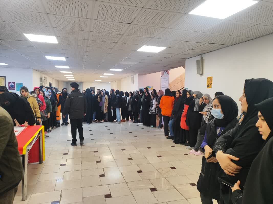 صف انتخابات دانشجویان