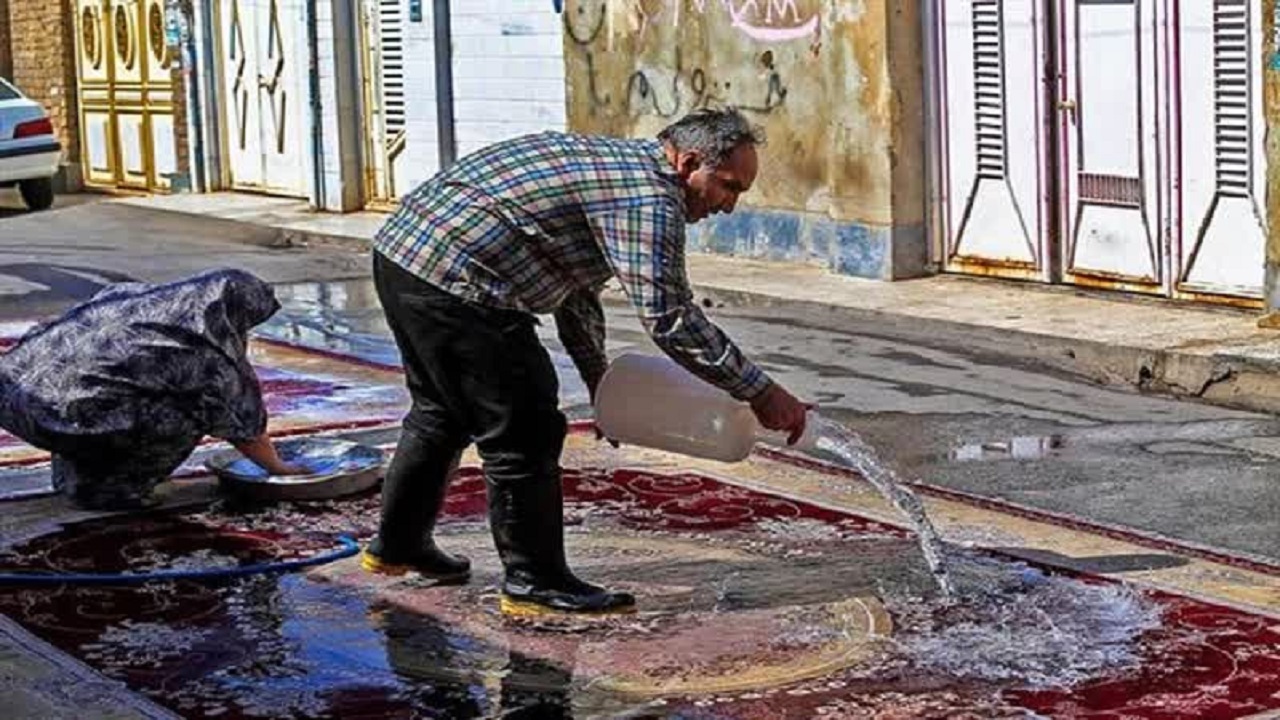 سنت دیرینه خانه تکانی و مدیریت مصرف آب در یزد